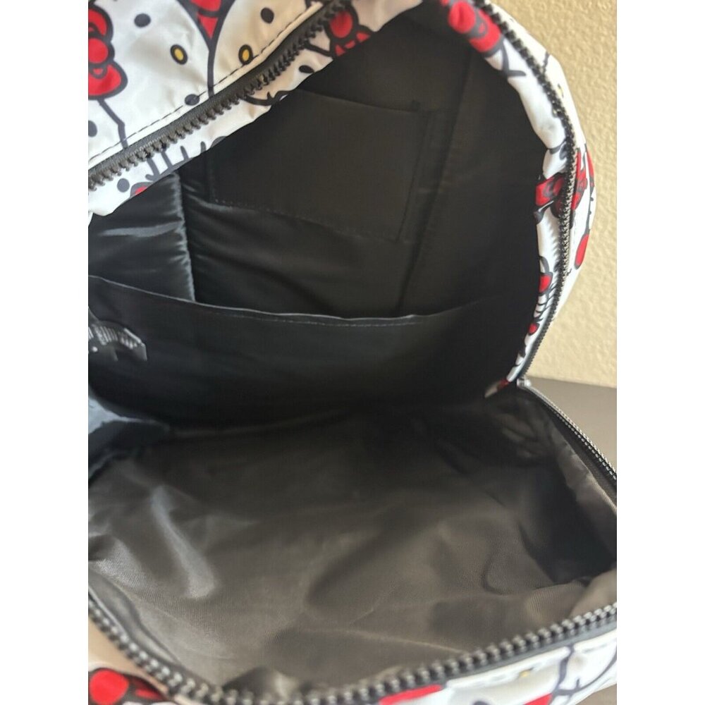 Sanrio Bioworld Hello Kitty Backpack - Picture 3 of 3